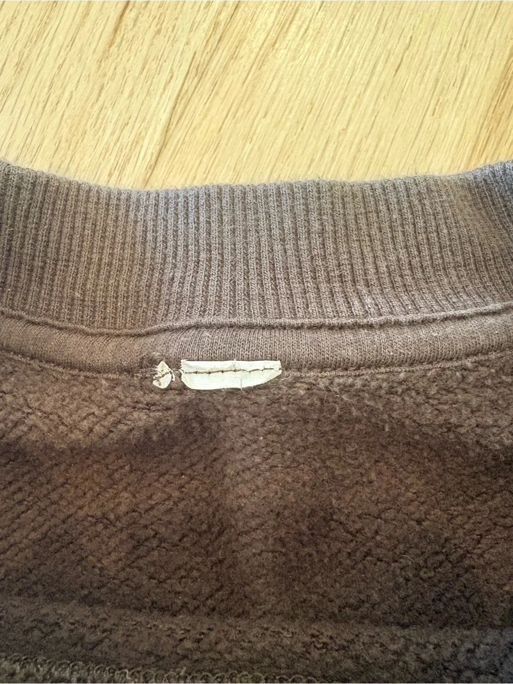 Alo Yoga Espresso Crew Neck Pullover